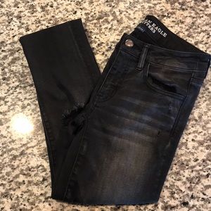 American Eagle Super Stretch Black Ripped Jeans